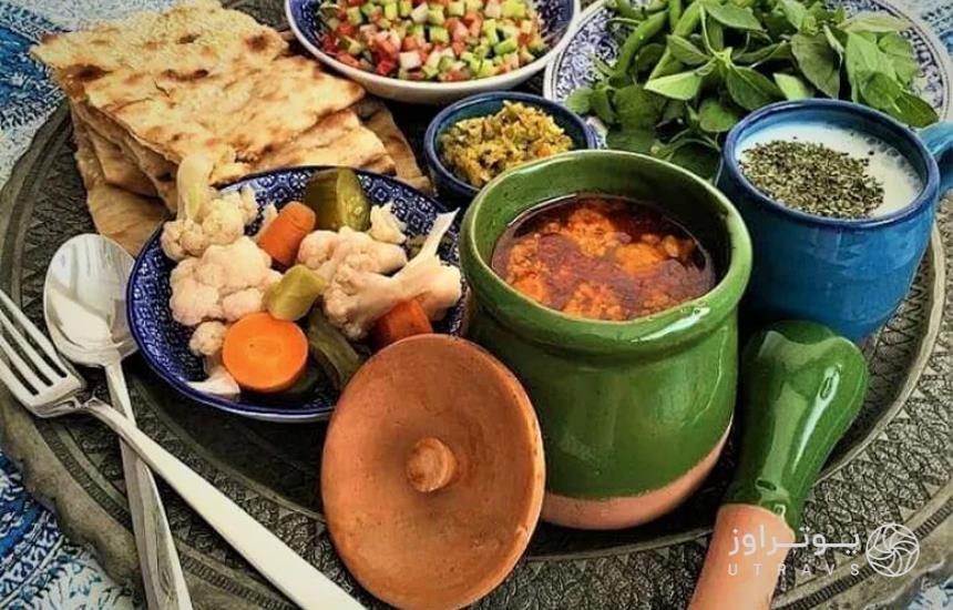 آشنایی با غذاهای معروف همدان؛ از آش اوماج تا حلوا زرده